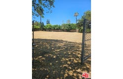 19515 Romar St, Northridge, CA 91324