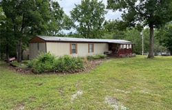 1284 Osage Highlands Loop, Camdenton, MO 65020