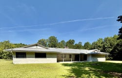 1474 Mandella Road, Bonneau, SC 29431