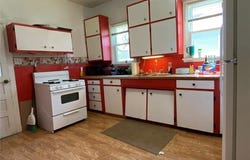 600 Commerical Street, LaPorte City, IA 50651