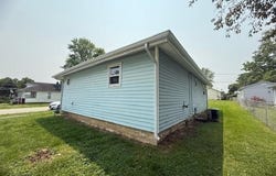 2201 7Th Street, Bedford, IN 47421-2444
