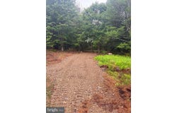 MOUNTAIN LAKE ESTATES - LOT 3, MOUNT STORM, WV 26739