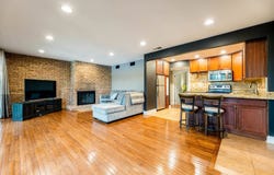5537 E Lake Drive, Lisle, IL 60532