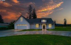 641 E Jones ST, Yacolt, WA 98675
