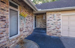 71 Deer Hills Court, North Oaks, MN 55127