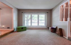 1331 SW Horizon Drive, Blue Springs, MO 64015