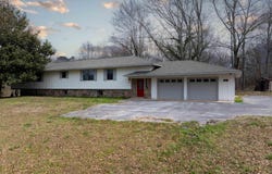 280 County Road 546, Albertville, AL 35951