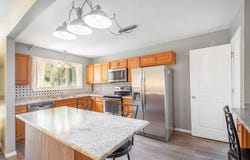 362 Hillside Avenue, Jackson, MI 49203
