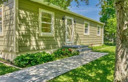 493 Holt Road, Webster, NY 14580
