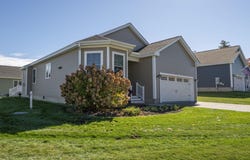 47 Blackstone Drive, Raymond, NH 03077