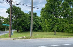 MADDEX Drive, SHEPHERDSTOWN, WV 25443