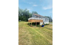 5373 Rowland Rd, Lafayette, NY 13084