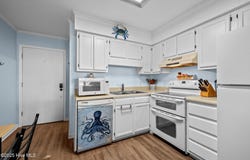 301 Commerce Way, Atlantic Beach, NC 28512