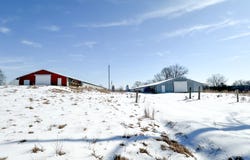 94 Copperhead Rd, Cave City, AR 72521