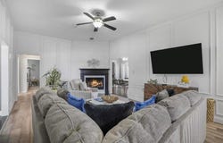 5008 Edgewater Drive, Rowlett, TX 75088