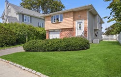 29 Suffolk Road, Massapequa, NY 11758