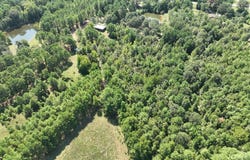 20 CR 1766 Cutoff Rd, Jefferson, TX 75567