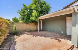 229 E ANDERSON Avenue E, Phoenix, AZ 85022