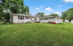 1981 Jan Ave, Waukesha, WI 53188
