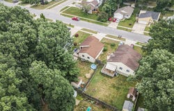 5555 Osborne Avenue SE, Kentwood, MI 49548