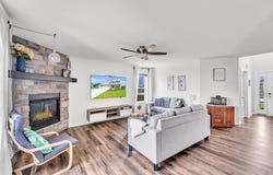 660 Spur Rd, Slinger, WI 53086