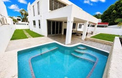 E 11 REINA VICTORIA, GUAYNABO, 00969