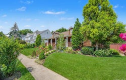 14645 13th Avenue, Whitestone, NY 11357