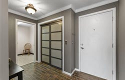6085 Lincoln Drive, Edina, MN 55436