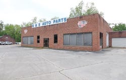 412 City Ave., Ripley, MS 38663