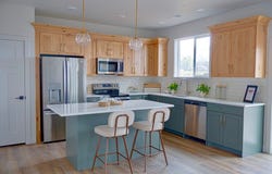 190 E 625 S, Hyde Park, UT 84318