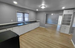 815 N Laurel St, Fairfield, IL 62837