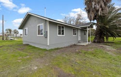 19076 Center Avenue, Dos Palos, CA 93620