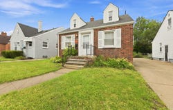 451 N Waverly Street, Dearborn, MI 48128