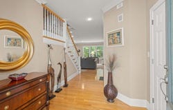 4 Caileigh Ct, Andover, MA 01810