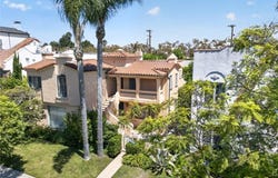 138 N La Peer Drive, Beverly Hills, CA 90211