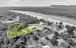 4521 River Oaks Drive, Kingsland, TX 78639
