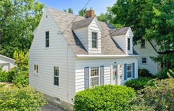 1226 WESTERN Street, OSHKOSH, WI 54901-3668