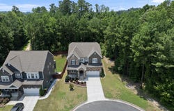 1705 Pointe Crossing, Apex, NC 27523