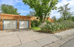 401 Fontana Place NE, Albuquerque, NM 87108