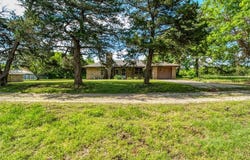 356653 E 1070 Road, Prague, OK 74864