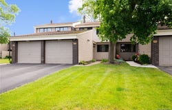 1502 Forest Edge Drive, Buffalo, NY 14051