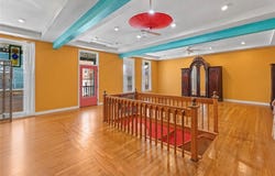 84 Spring Street, Eureka Springs, AR 72632