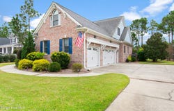 3227 Moss Hammock Wynd, Southport, NC 28461