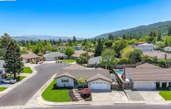 7864 Fairoaks Dr, Pleasanton, CA 94588