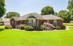38 Brighton Drive, Humboldt, TN 38343
