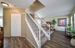 846 Meadowridge Drive, Aurora, IL 60504