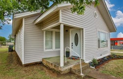 322&410 E Division Street, Muenster, TX 76252
