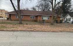 305 W 3Rd, Walnut Ridge, AR 72476