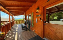 1713 Bear View Rd, Sevierville, TN 37876
