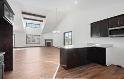1524 FRONTIER Road, LUXEMBURG, WI 54217